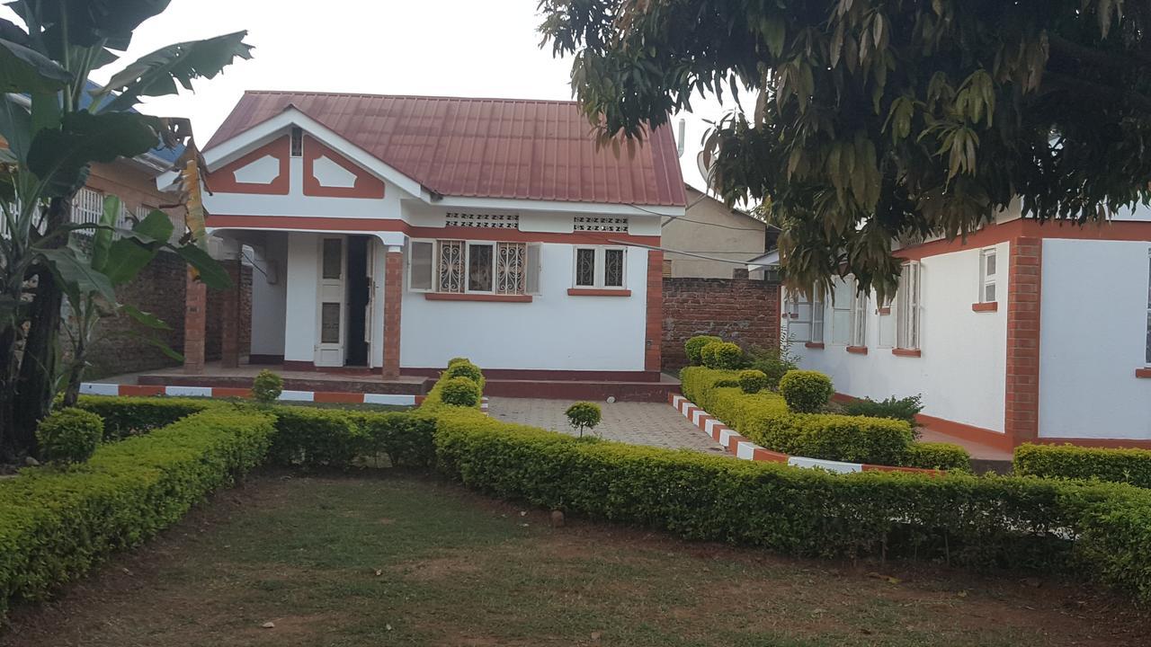 Lucia Villas Mbale Esterno foto